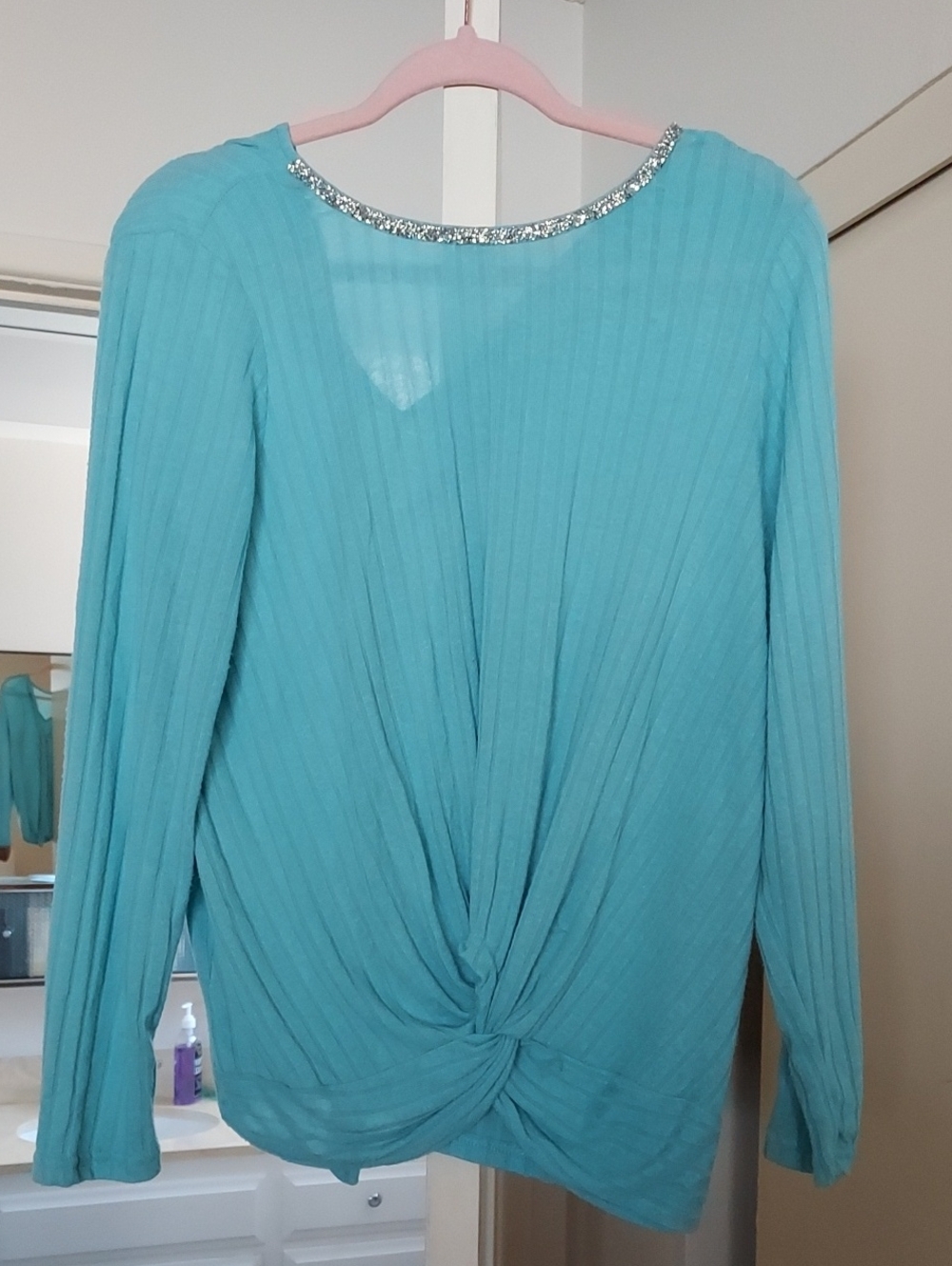 Juicy Couture Women’s Long-Sleeve Twist Front Top in Aqua